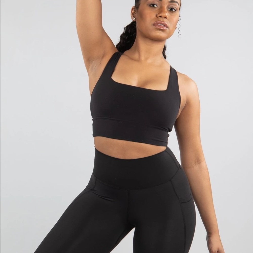 Buffbunny Onyx Revolution Sports Bra